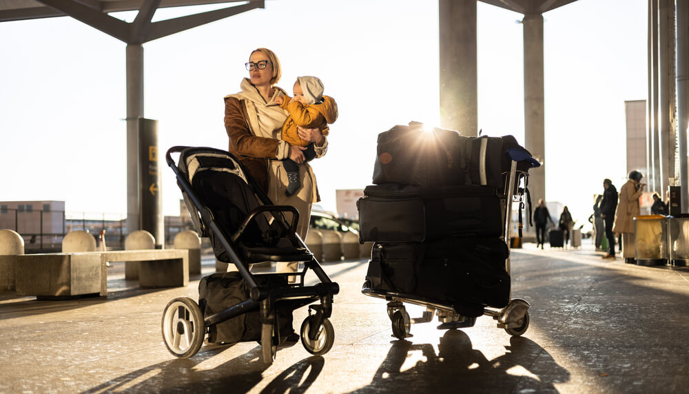 Viaggiare in bus con bambini e passeggino_ guida pratica